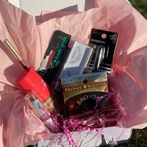 You get 6 different products for the price of $25 being its real price for $100